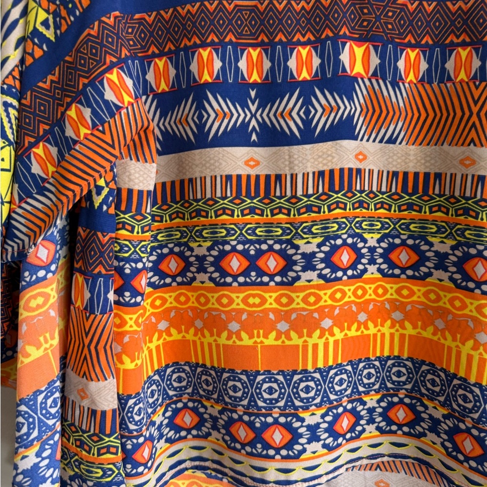 Signature Studio Multicolor Geometric Blouse - Picture 5 of 8